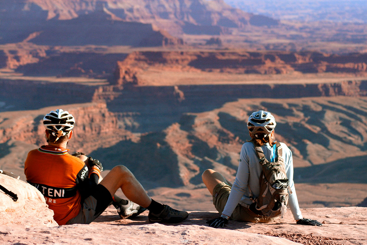 Mountain Bikers at Dead Horse Point State Park