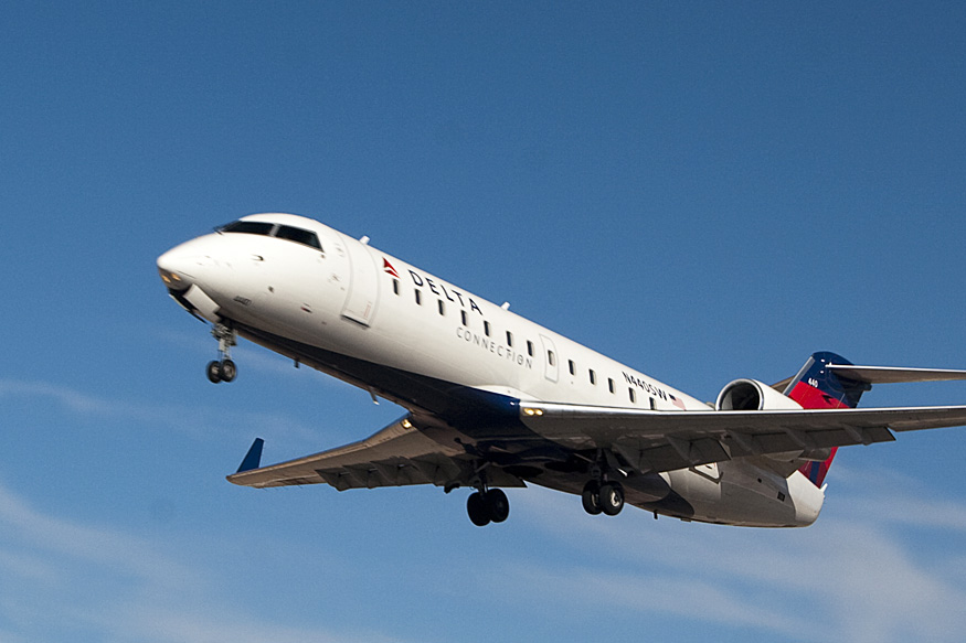 CRJ200